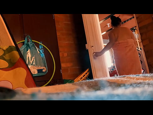 ❤️ Iz-ziju jsegwini fid-doċċa, hu jaqtagħni waqt li nieħu doċċa. ️❌ Super porn f'mt.nudexxx.ru ❌❤